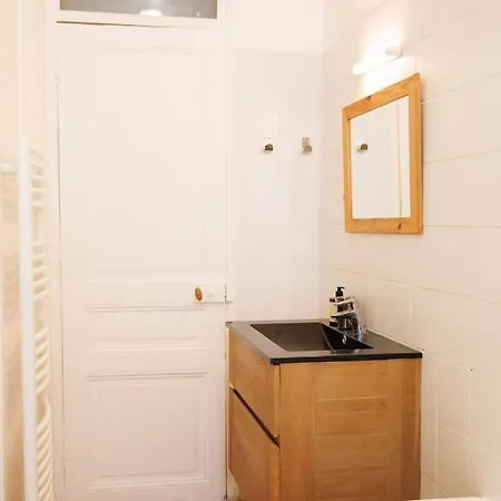 Apartment Chic Parisien, Parc Monceau